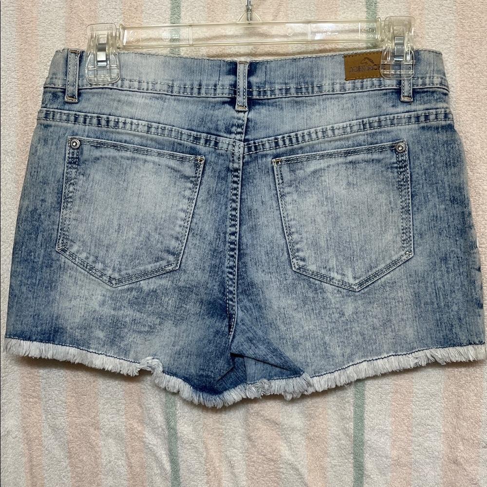 🩵💙🩵NWT Jordache Blue Denim Shorts with Star Lace - Picture 3 of 4